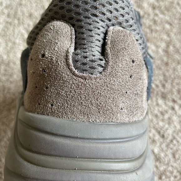 Yeezy 700 ‘Muave’ V2 Size 14 - Picture 9 of 14